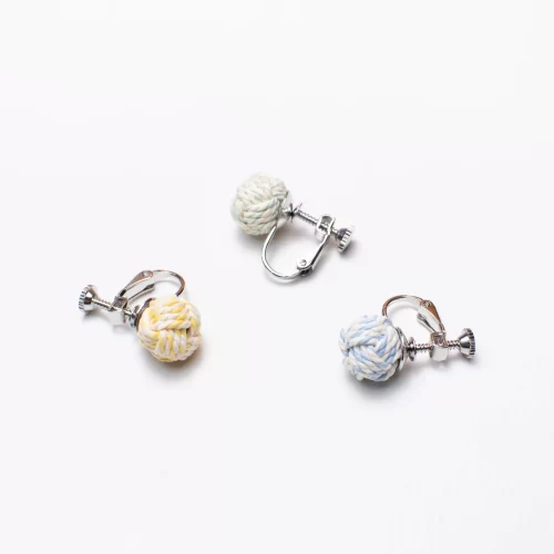 小田巻イヤリング_3色